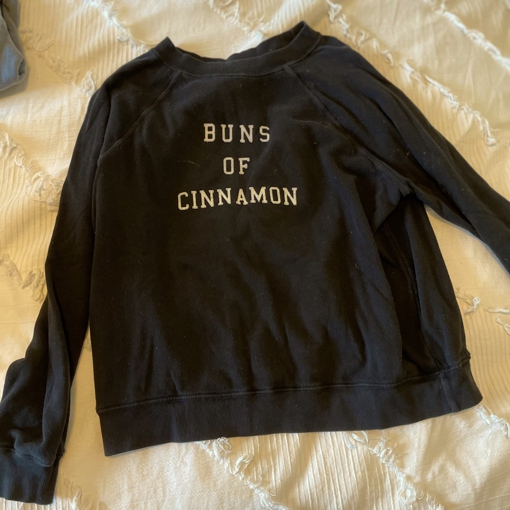 Wild fox jumper